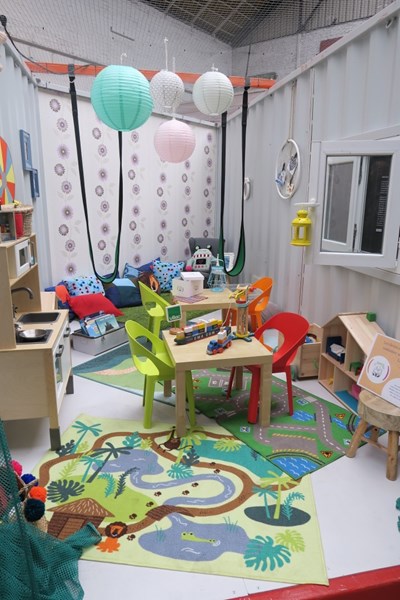 PAL - MTCW_TheBox (3).JPG