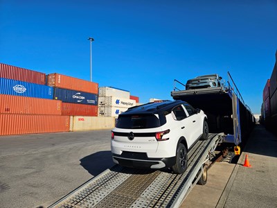 1.Novandi - Arrivée Train Trilogiport_5